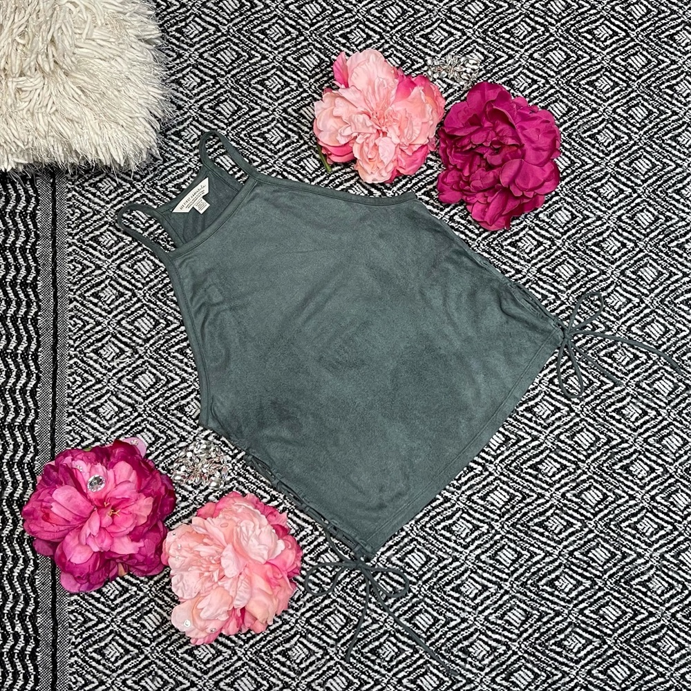 American Eagle Outfitters First Essentials Velvet Tank Women size S